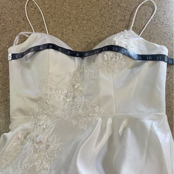 NWOT Lulus Flawless Radiance White Satin Floral Embroidered Maxi Dress - Picture 9 of 12